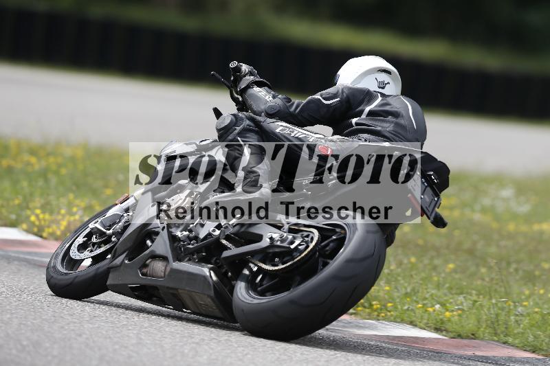 /37 28.07.2025 Dunlop Ride und Test Day ADR/Trackday Erfahren gelb Trackday schnell  rot/79